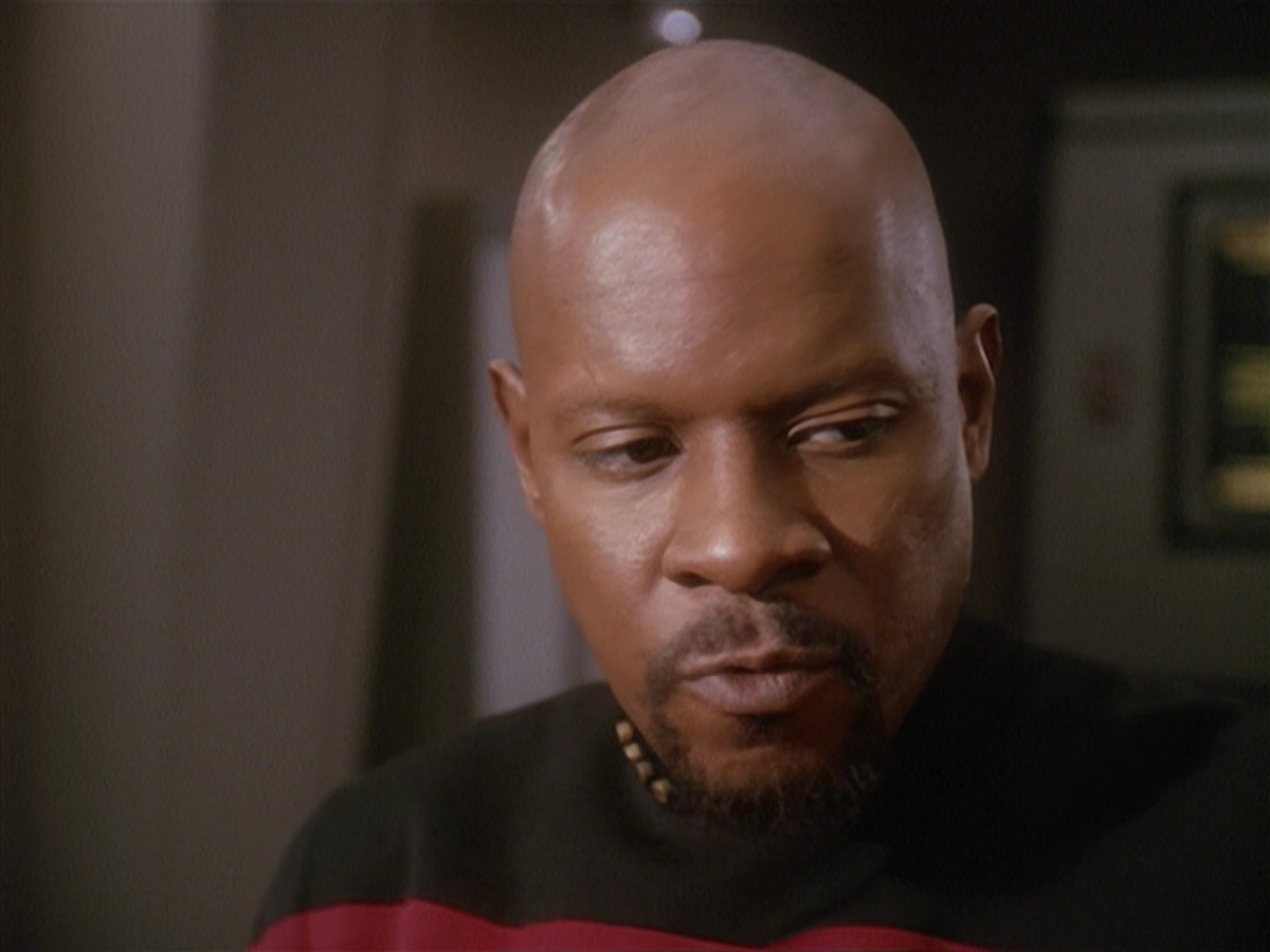 extant_StarTrek_DS9_4x12-ParadiseLost_00940.jpg