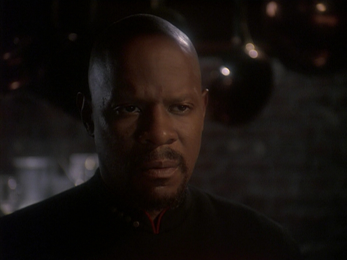 extant_StarTrek_DS9_4x12-ParadiseLost_01116.jpg
