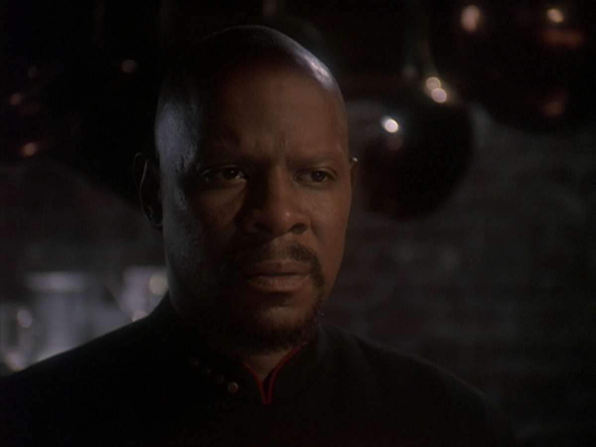 extant_StarTrek_DS9_4x12-ParadiseLost_01161.jpg