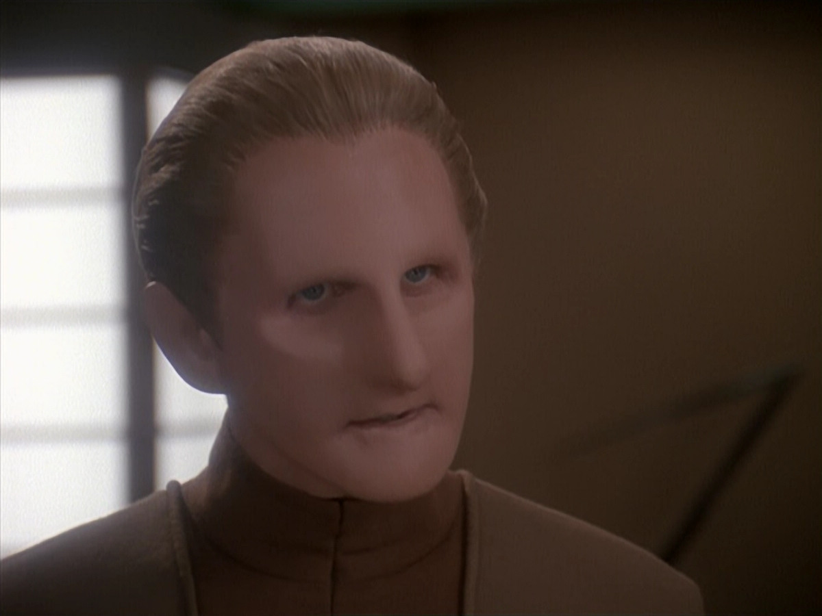 extant_StarTrek_DS9_4x12-ParadiseLost_01245.jpg