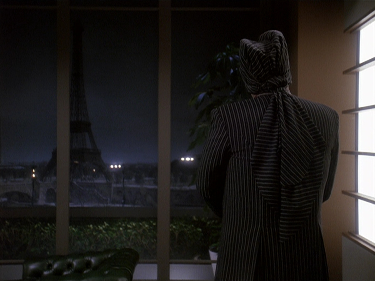 extant_StarTrek_DS9_4x12-ParadiseLost_01324.jpg