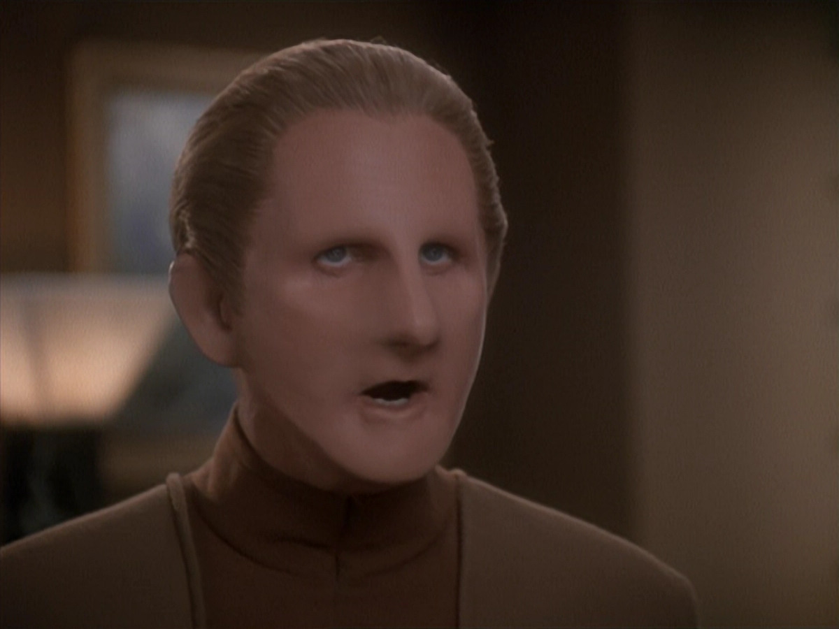 extant_StarTrek_DS9_4x12-ParadiseLost_01358.jpg