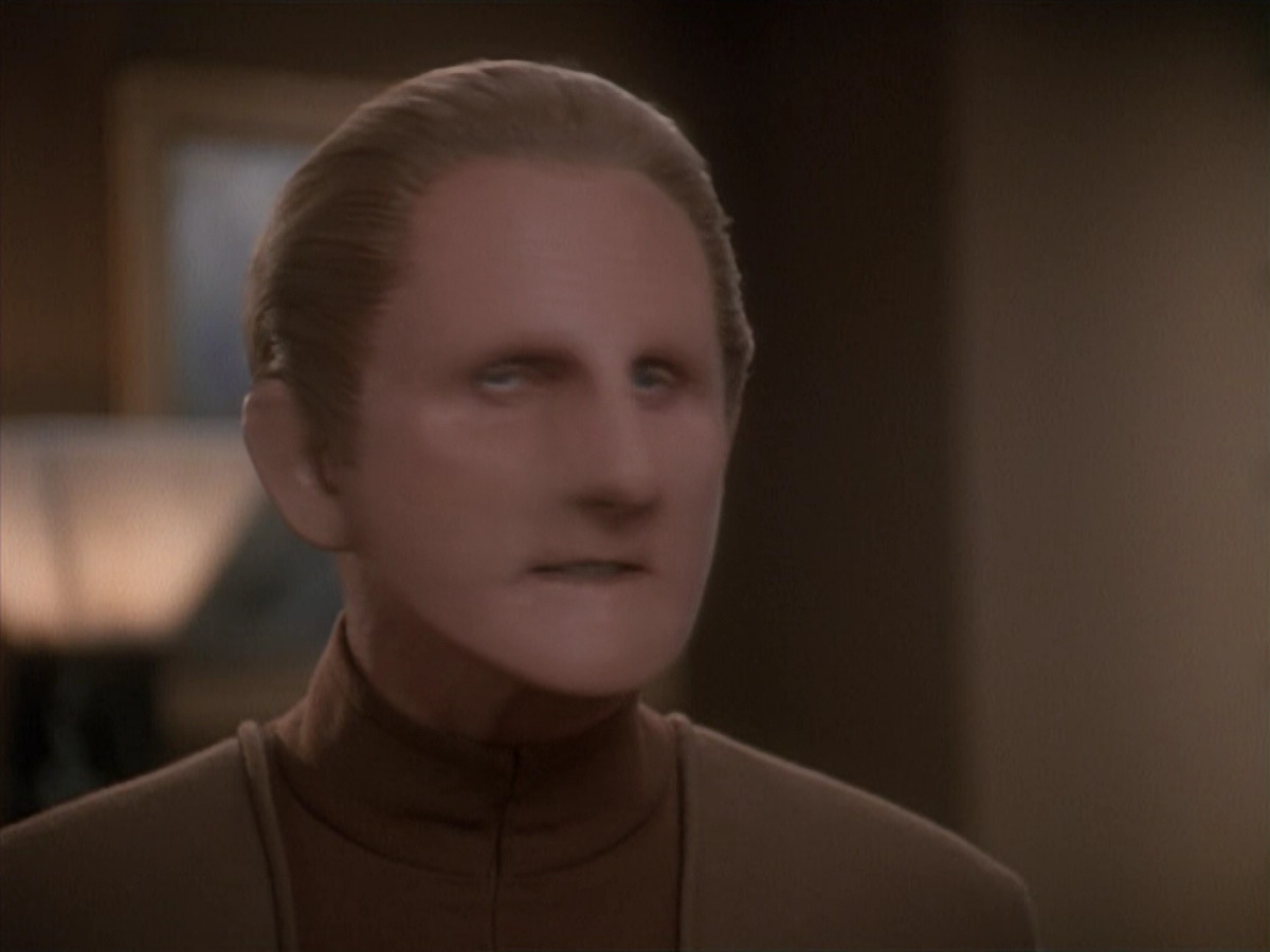 extant_StarTrek_DS9_4x12-ParadiseLost_01361.jpg
