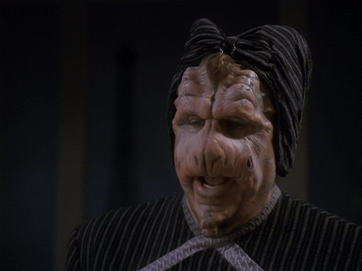 extant_StarTrek_DS9_4x12-ParadiseLost_01382.jpg