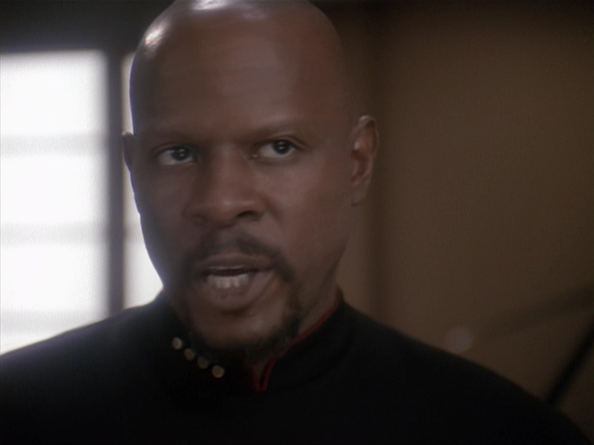 extant_StarTrek_DS9_4x12-ParadiseLost_01384.jpg