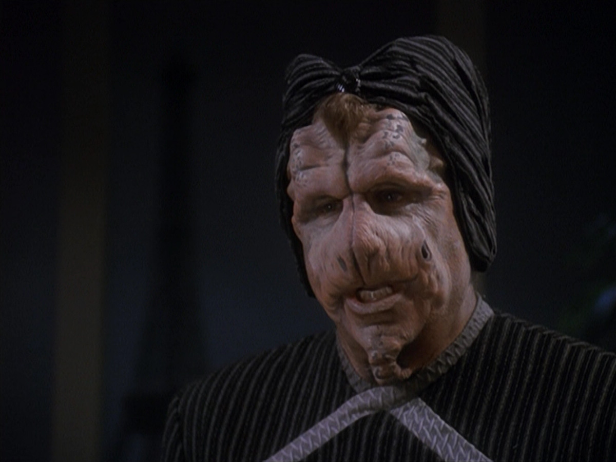 extant_StarTrek_DS9_4x12-ParadiseLost_01413.jpg