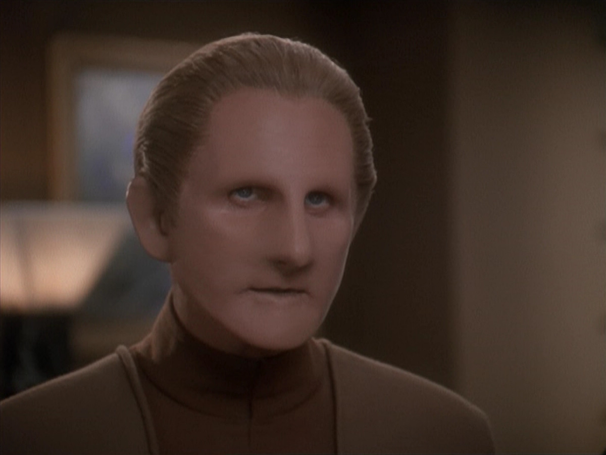 extant_StarTrek_DS9_4x12-ParadiseLost_01446.jpg