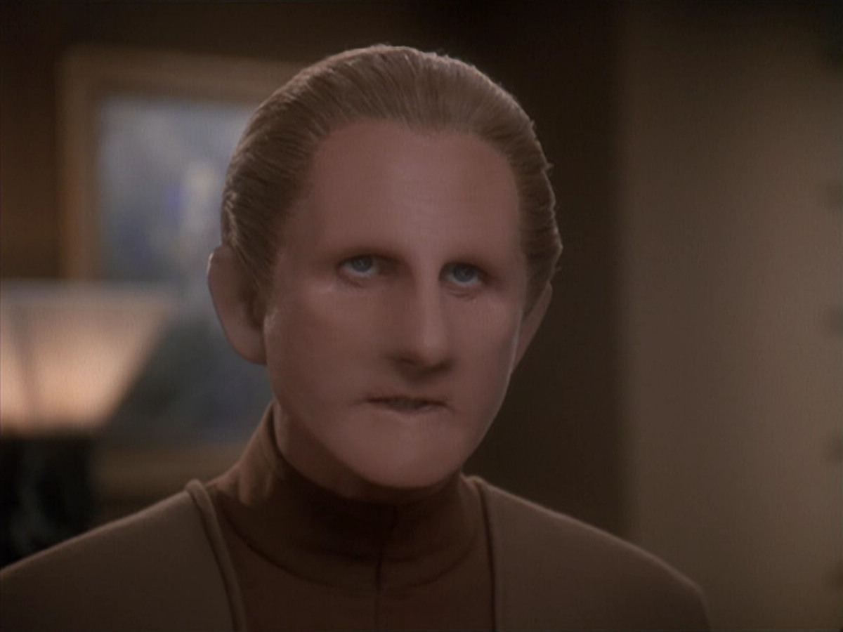 extant_StarTrek_DS9_4x12-ParadiseLost_01449.jpg