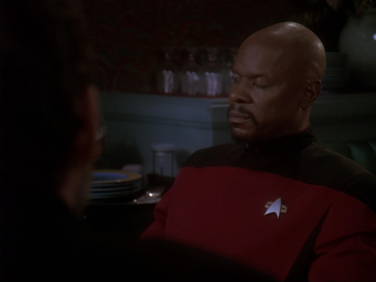 extant_StarTrek_DS9_4x12-ParadiseLost_01602.jpg