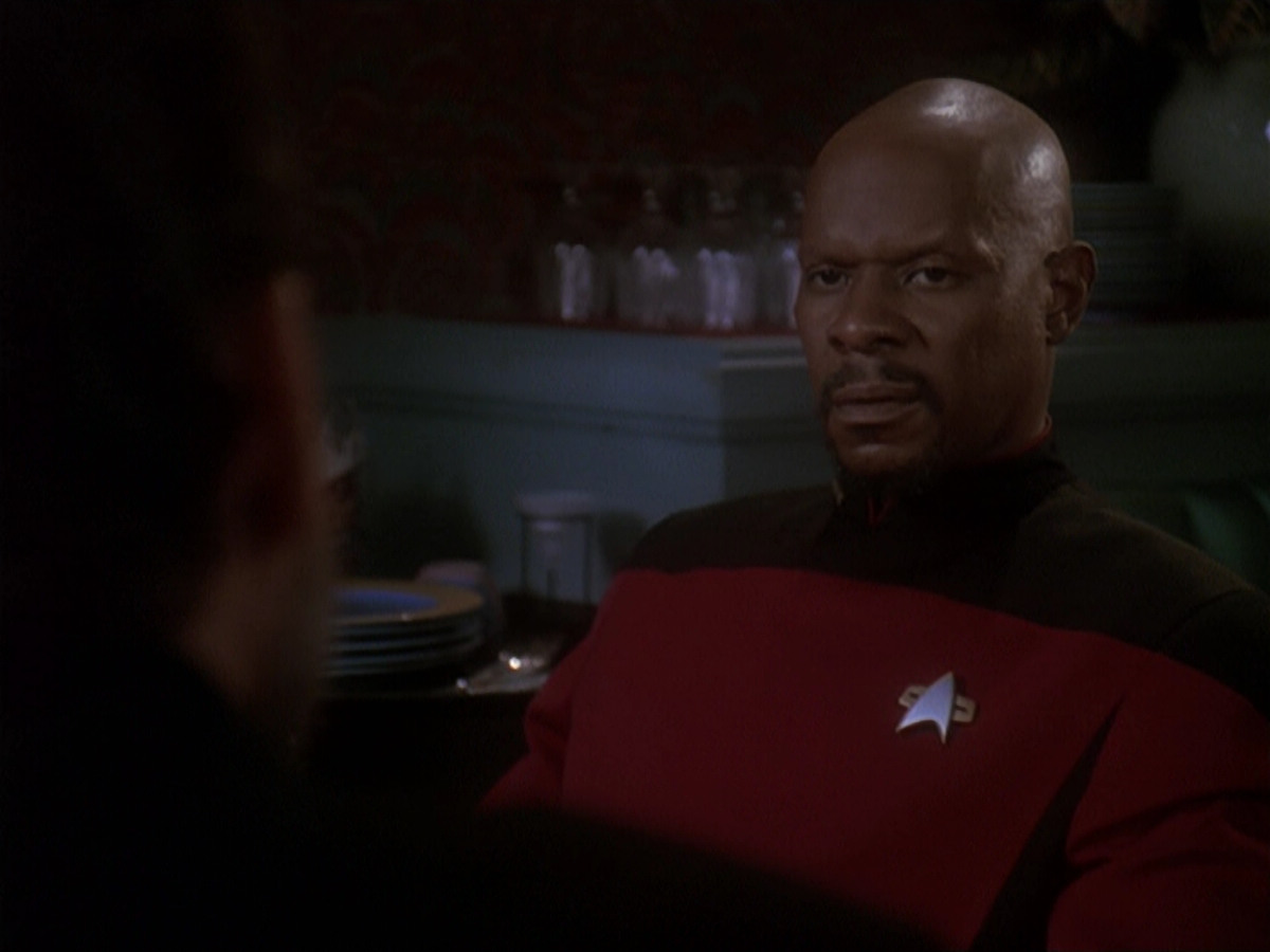 extant_StarTrek_DS9_4x12-ParadiseLost_01617.jpg