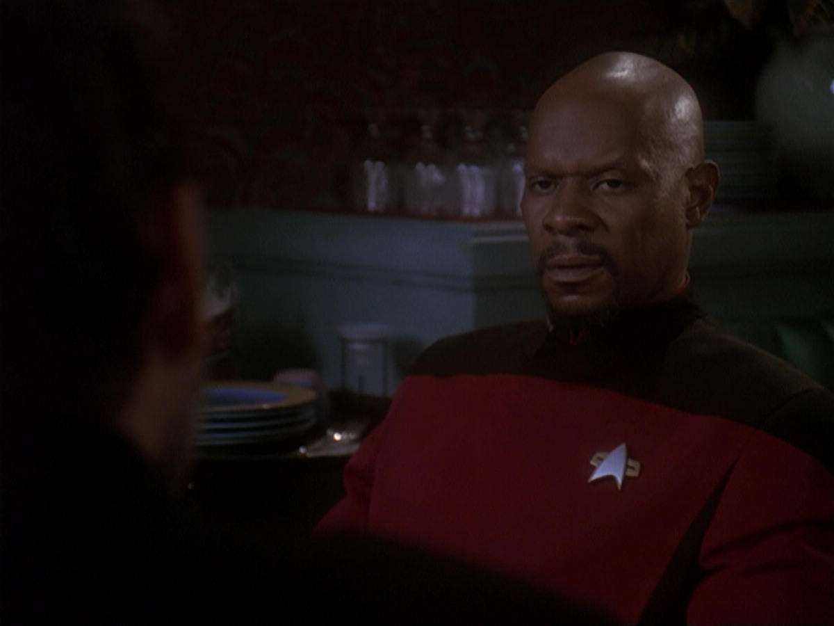 extant_StarTrek_DS9_4x12-ParadiseLost_01619.jpg