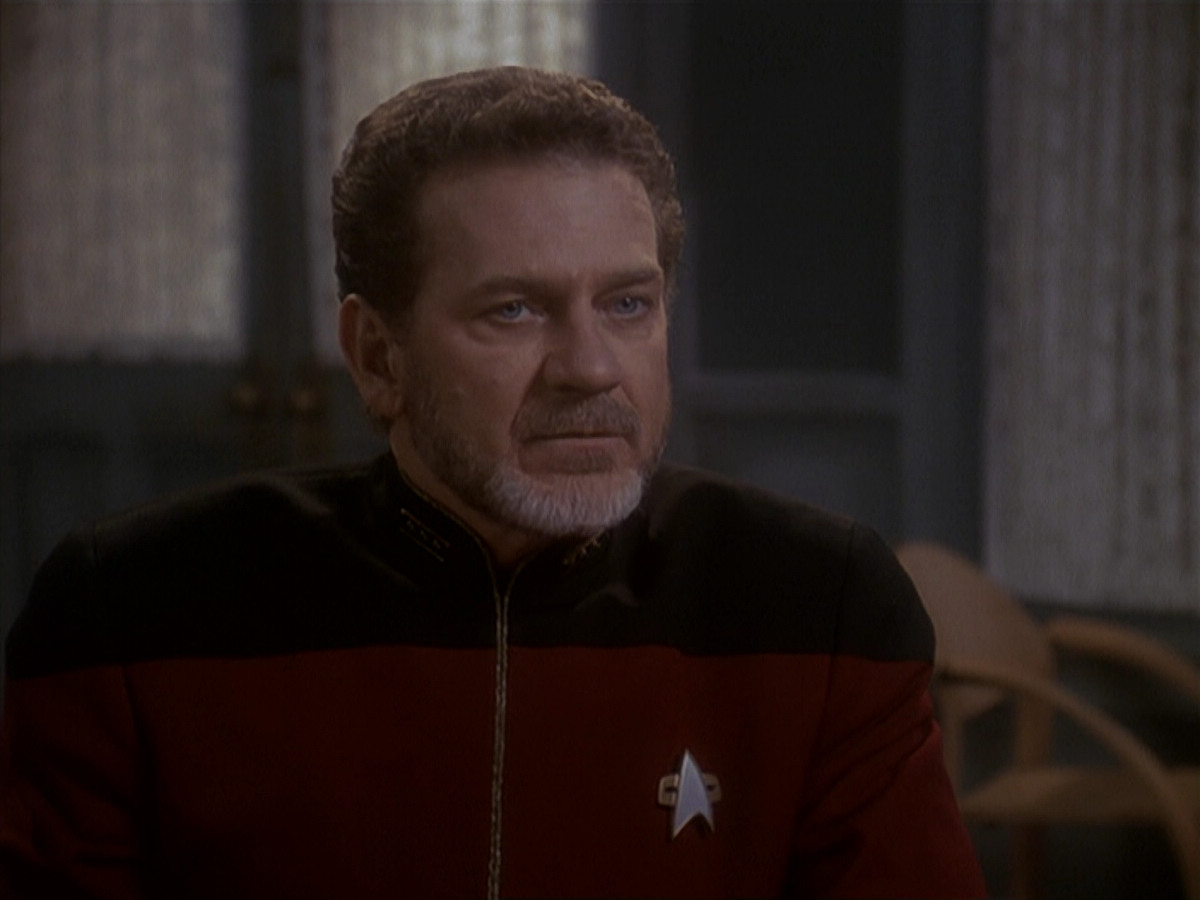 extant_StarTrek_DS9_4x12-ParadiseLost_01693.jpg
