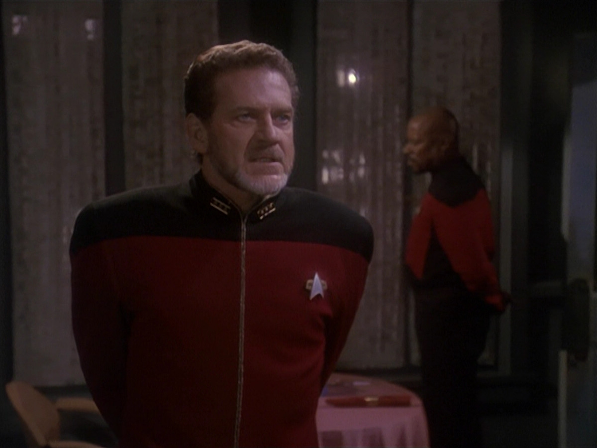 extant_StarTrek_DS9_4x12-ParadiseLost_01755.jpg