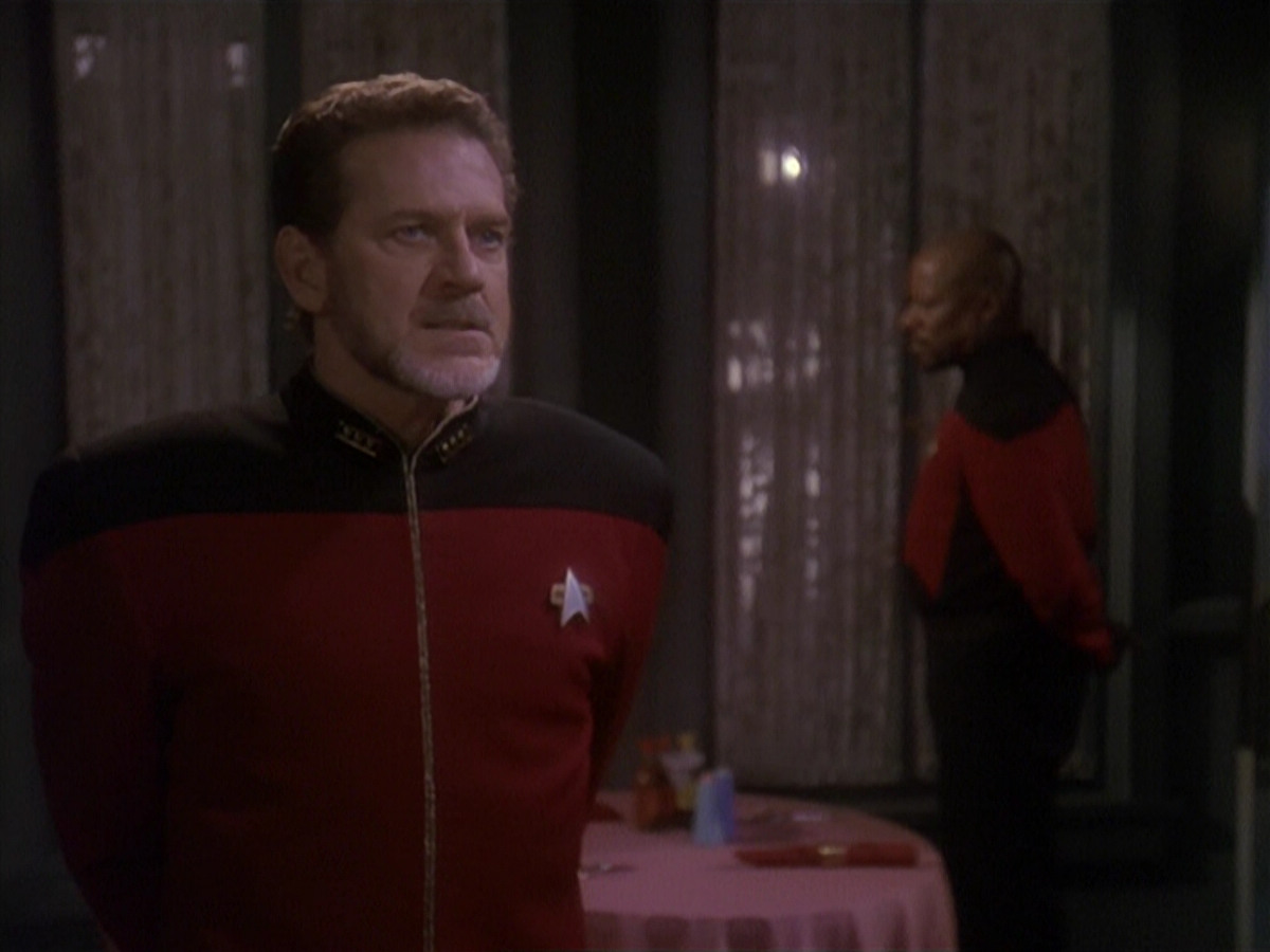 extant_StarTrek_DS9_4x12-ParadiseLost_01757.jpg