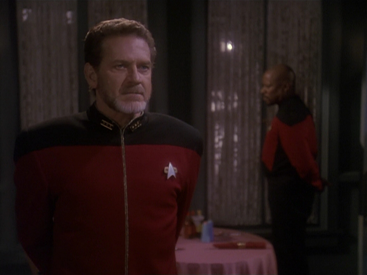 extant_StarTrek_DS9_4x12-ParadiseLost_01759.jpg