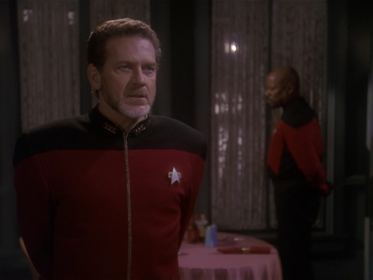 extant_StarTrek_DS9_4x12-ParadiseLost_01760.jpg