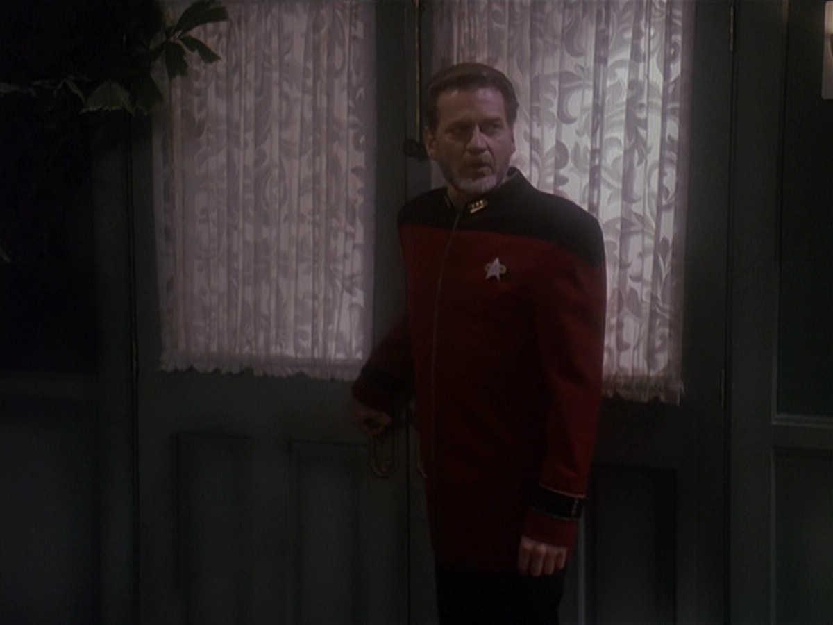 extant_StarTrek_DS9_4x12-ParadiseLost_01789.jpg