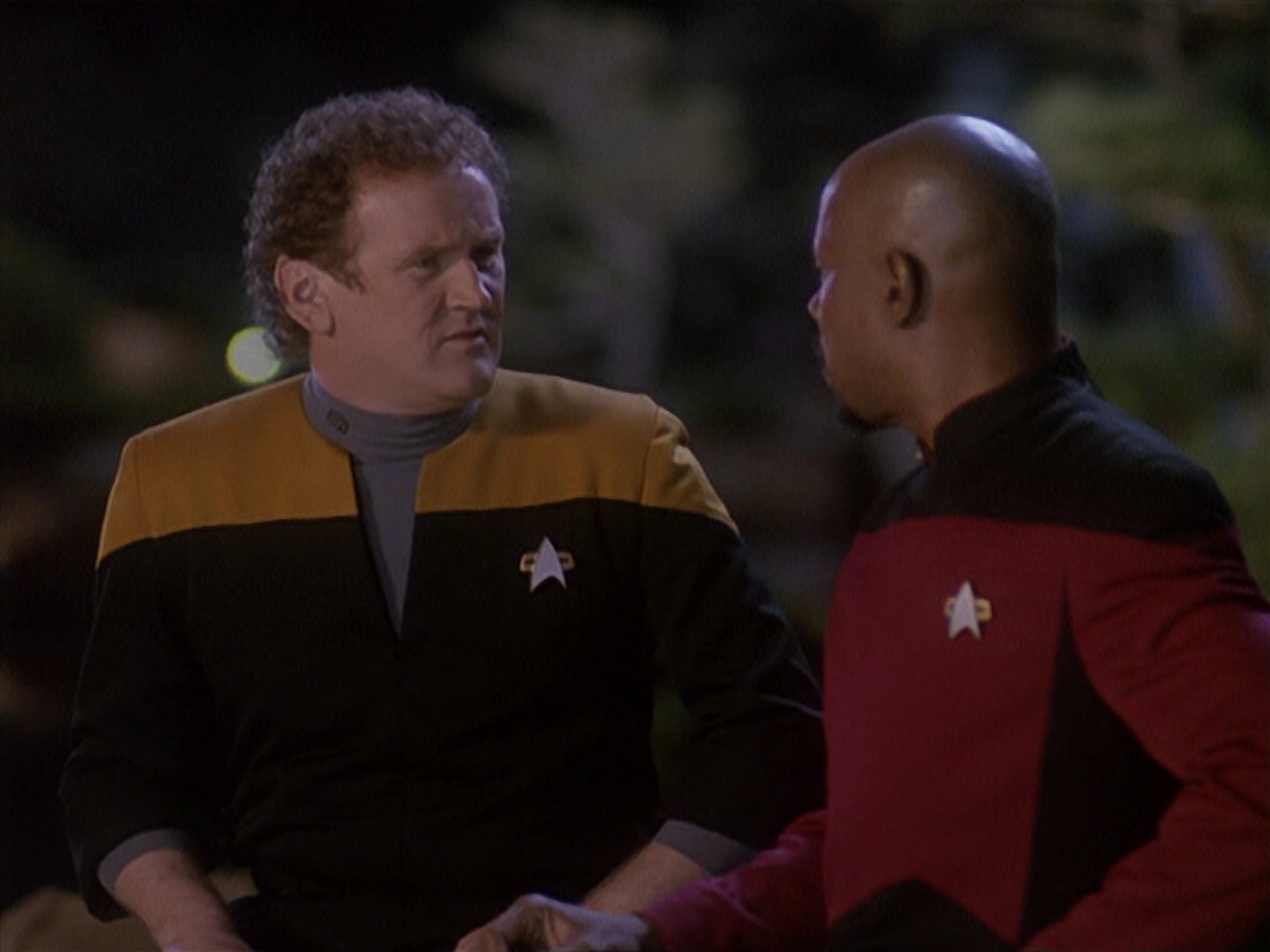 extant_StarTrek_DS9_4x12-ParadiseLost_01809.jpg