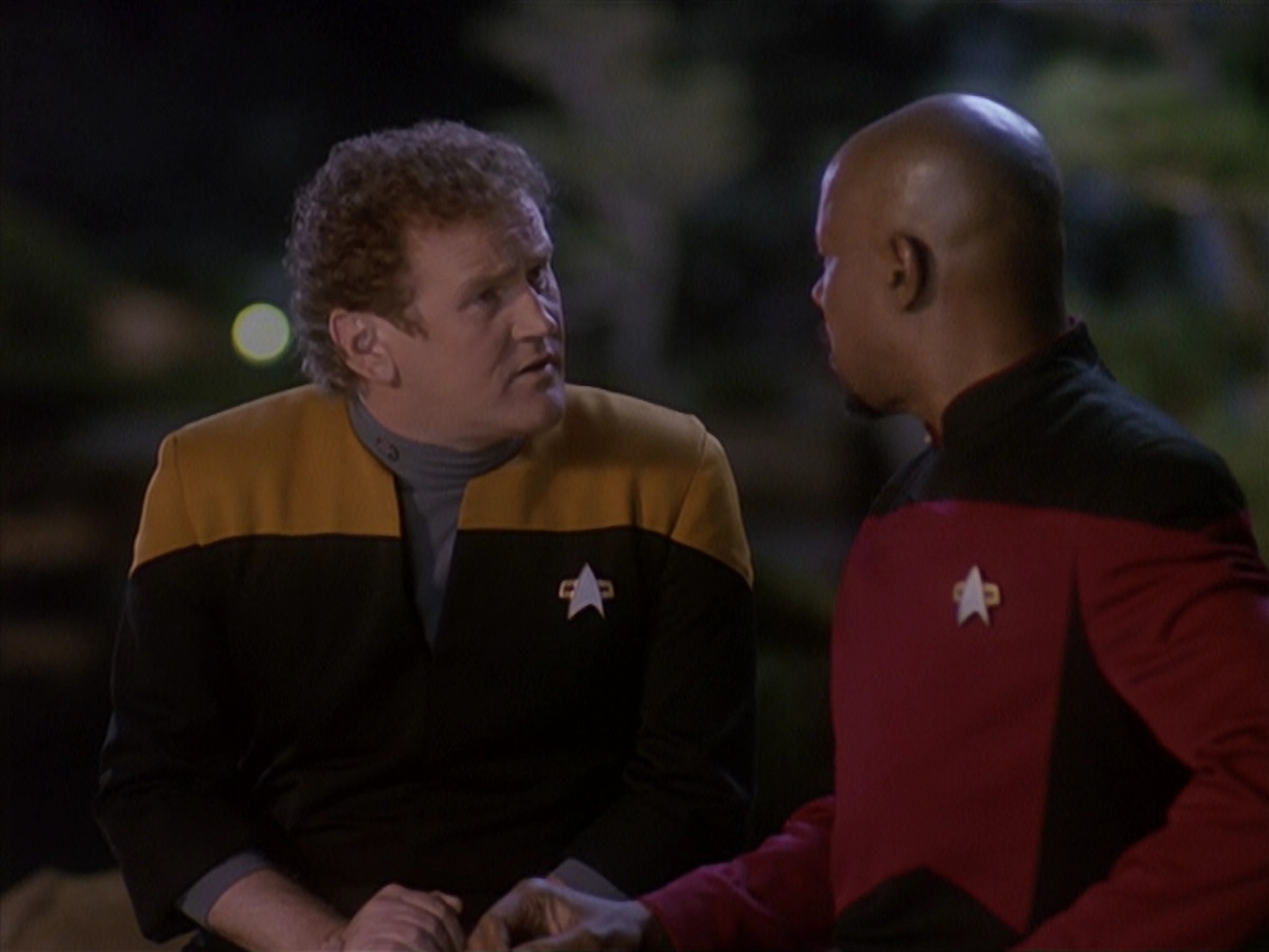extant_StarTrek_DS9_4x12-ParadiseLost_01813.jpg