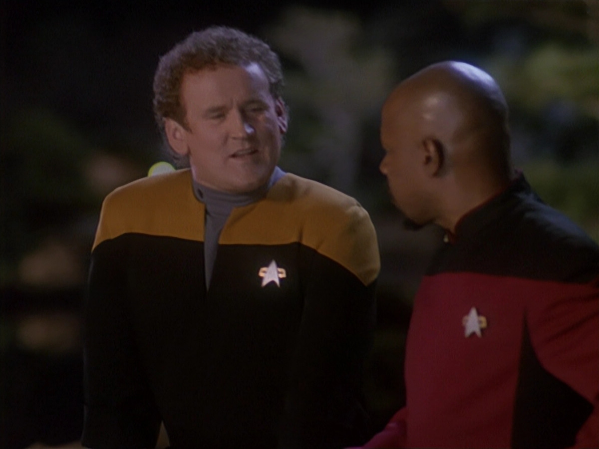 extant_StarTrek_DS9_4x12-ParadiseLost_01823.jpg