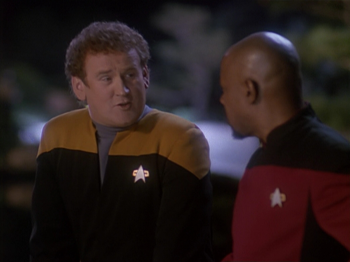 extant_StarTrek_DS9_4x12-ParadiseLost_01832.jpg