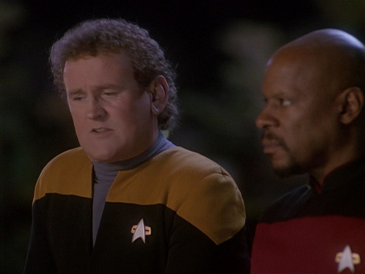 extant_StarTrek_DS9_4x12-ParadiseLost_01877.jpg