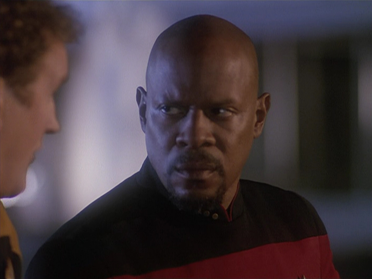 extant_StarTrek_DS9_4x12-ParadiseLost_01900.jpg