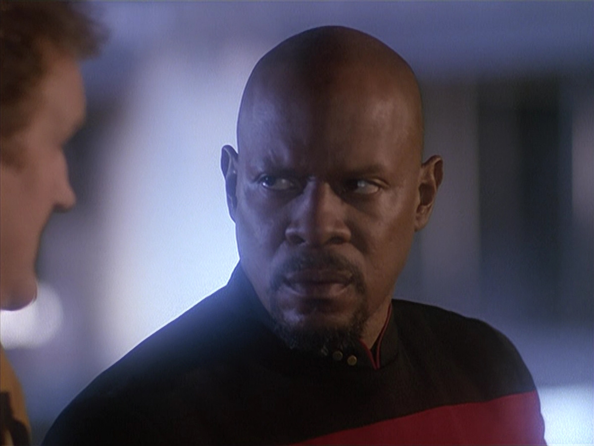 extant_StarTrek_DS9_4x12-ParadiseLost_01902.jpg