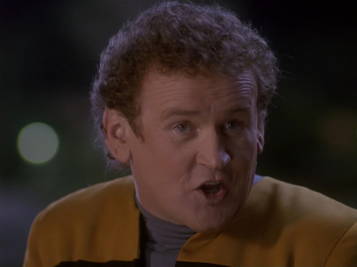 extant_StarTrek_DS9_4x12-ParadiseLost_01910.jpg