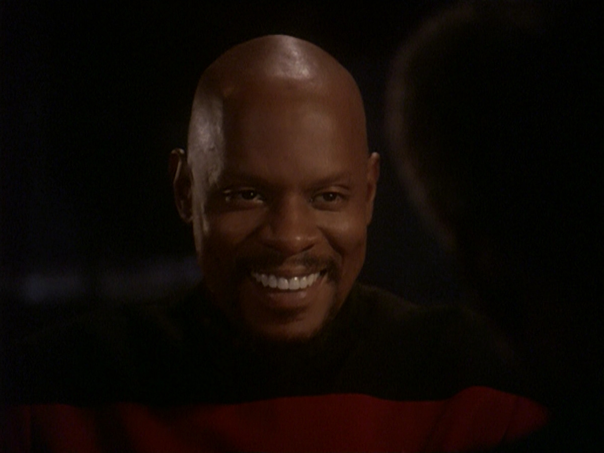 extant_StarTrek_DS9_4x12-ParadiseLost_02011.jpg