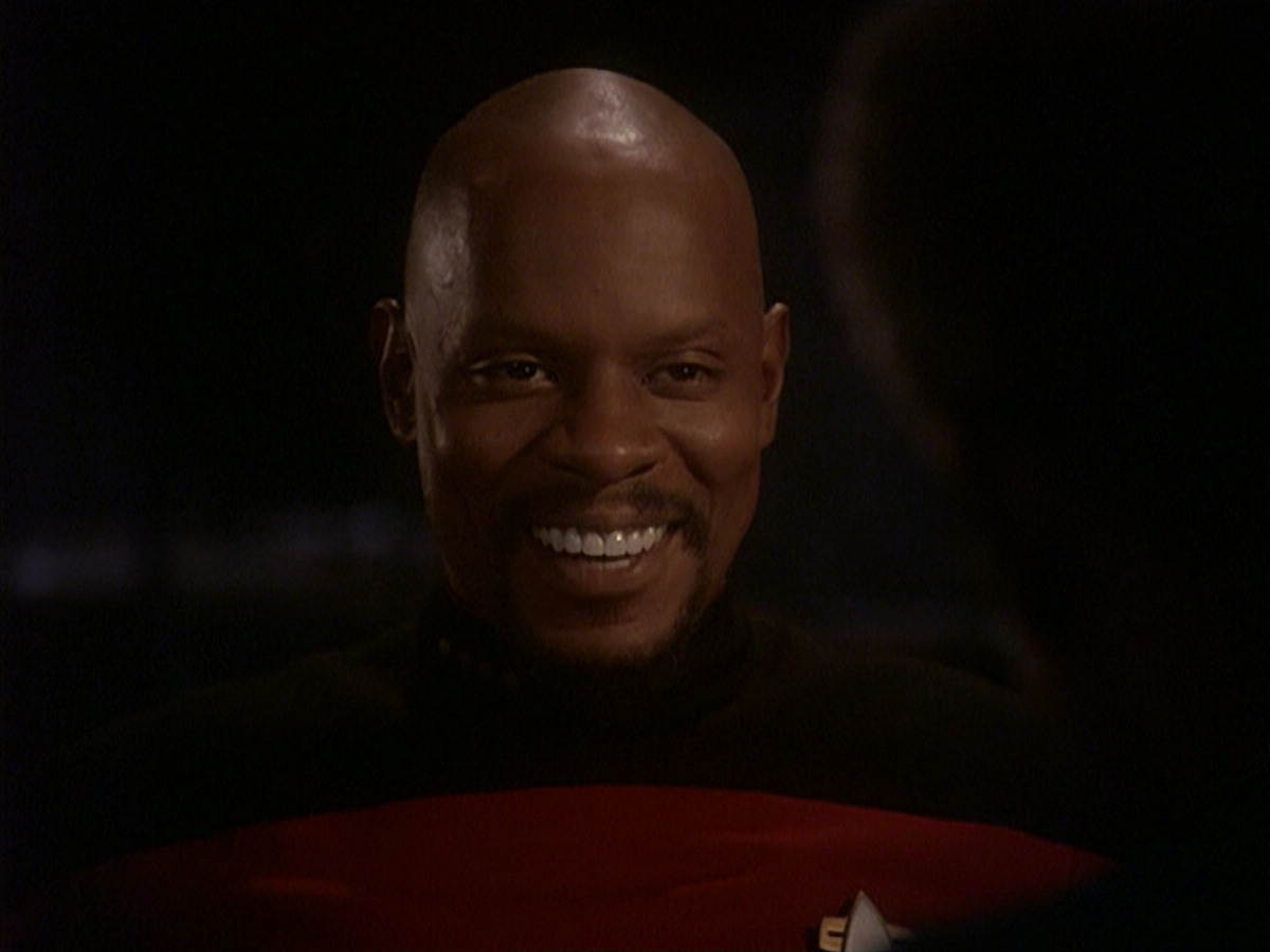 extant_StarTrek_DS9_4x12-ParadiseLost_02013.jpg