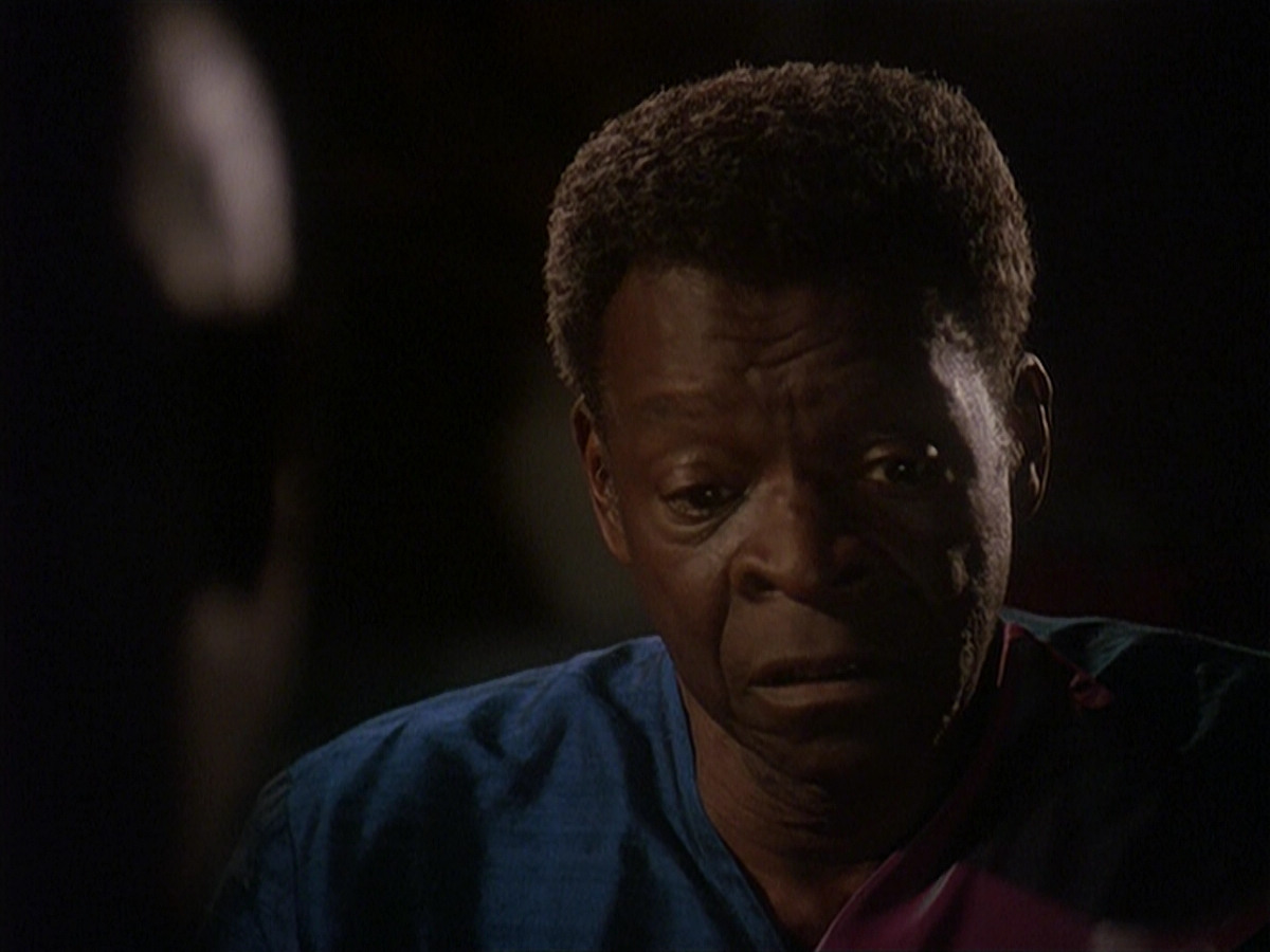 extant_StarTrek_DS9_4x12-ParadiseLost_02026.jpg