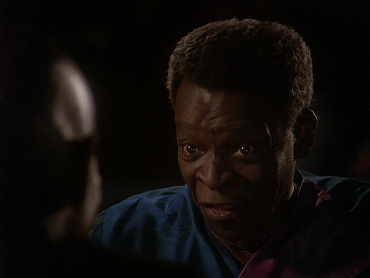 extant_StarTrek_DS9_4x12-ParadiseLost_02072.jpg