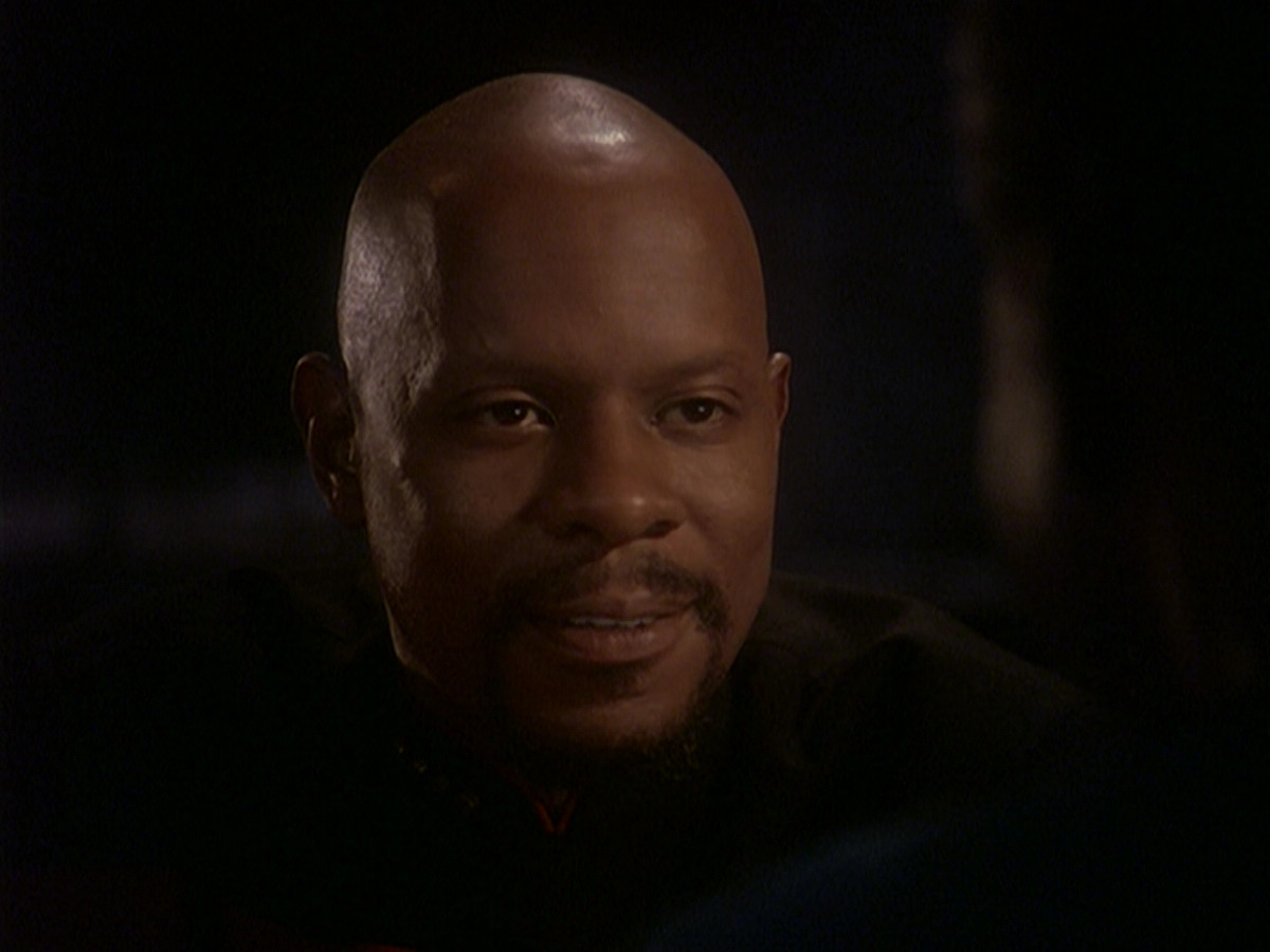 extant_StarTrek_DS9_4x12-ParadiseLost_02076.jpg