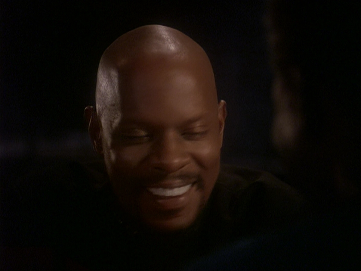 extant_StarTrek_DS9_4x12-ParadiseLost_02078.jpg
