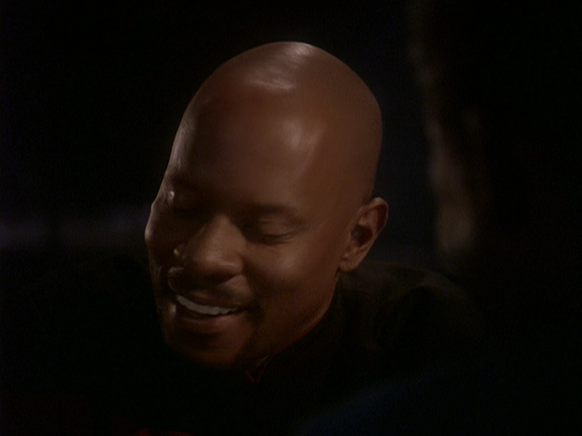 extant_StarTrek_DS9_4x12-ParadiseLost_02080.jpg