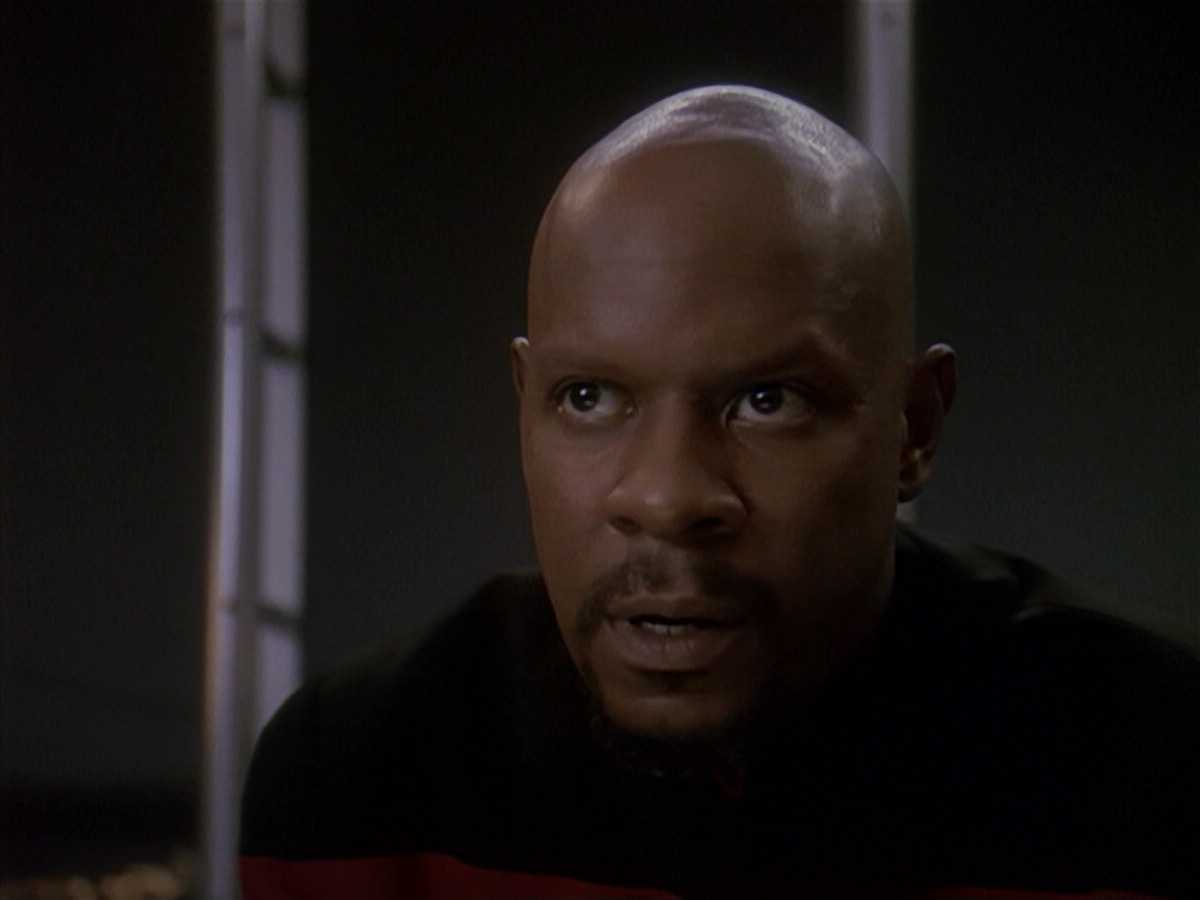 extant_StarTrek_DS9_4x12-ParadiseLost_02213.jpg