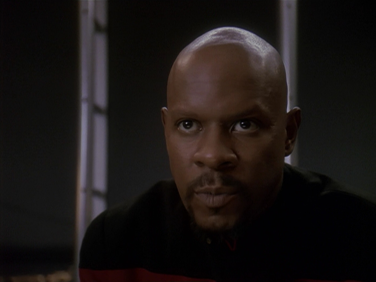 extant_StarTrek_DS9_4x12-ParadiseLost_02214.jpg