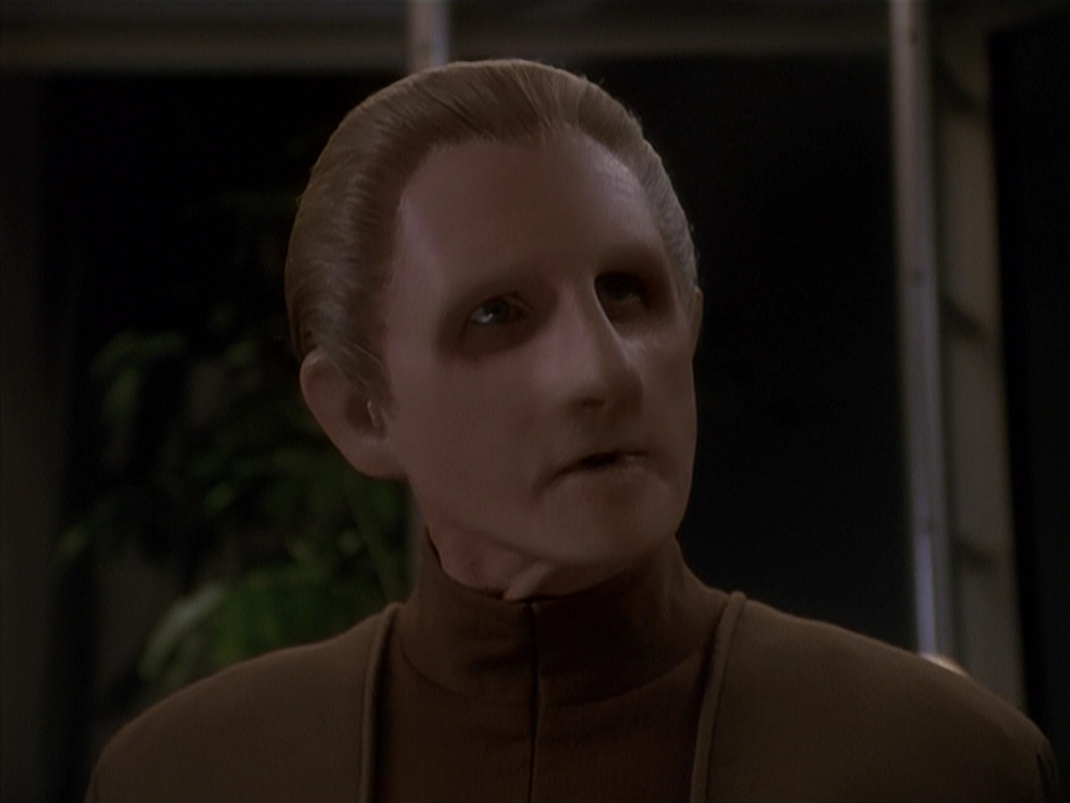extant_StarTrek_DS9_4x12-ParadiseLost_02286.jpg