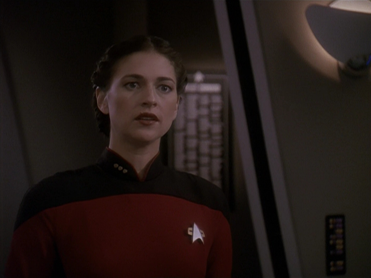 extant_StarTrek_DS9_4x12-ParadiseLost_02299.jpg