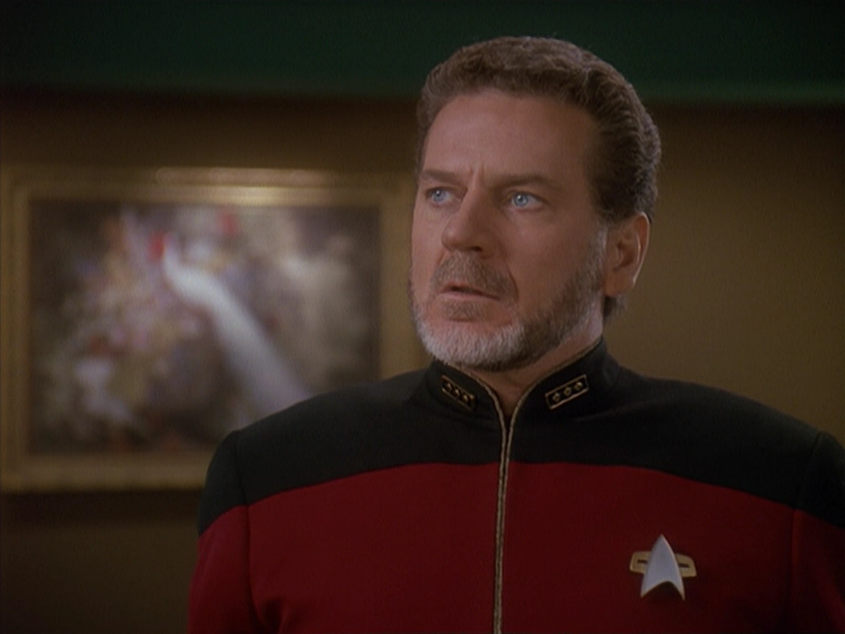 extant_StarTrek_DS9_4x12-ParadiseLost_02420.jpg