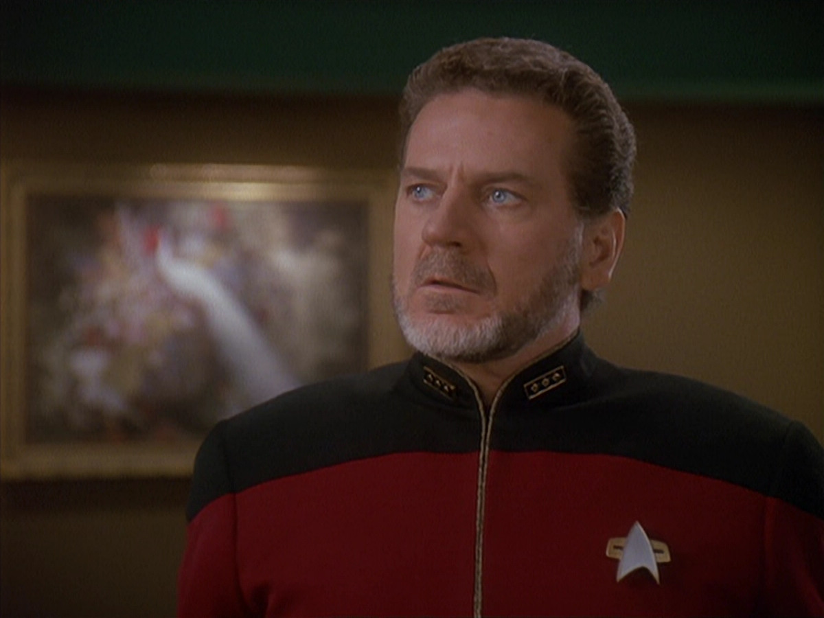 extant_StarTrek_DS9_4x12-ParadiseLost_02421.jpg