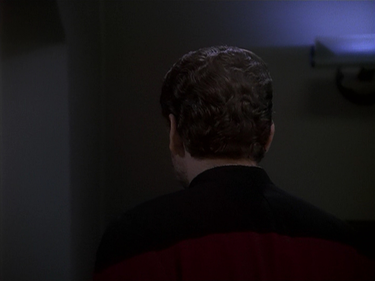 extant_StarTrek_DS9_4x12-ParadiseLost_02544.jpg