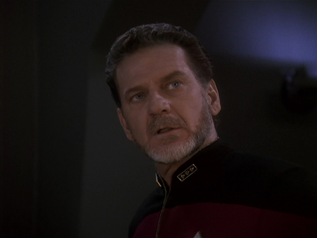 extant_StarTrek_DS9_4x12-ParadiseLost_02587.jpg