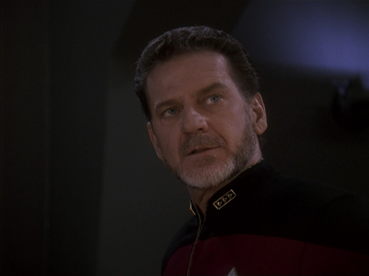 extant_StarTrek_DS9_4x12-ParadiseLost_02592.jpg