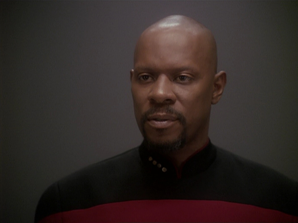 extant_StarTrek_DS9_4x12-ParadiseLost_02614.jpg