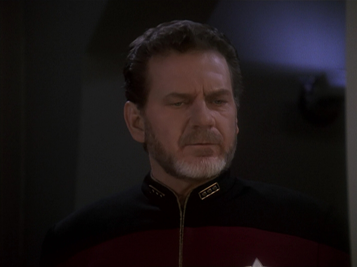 extant_StarTrek_DS9_4x12-ParadiseLost_02634.jpg