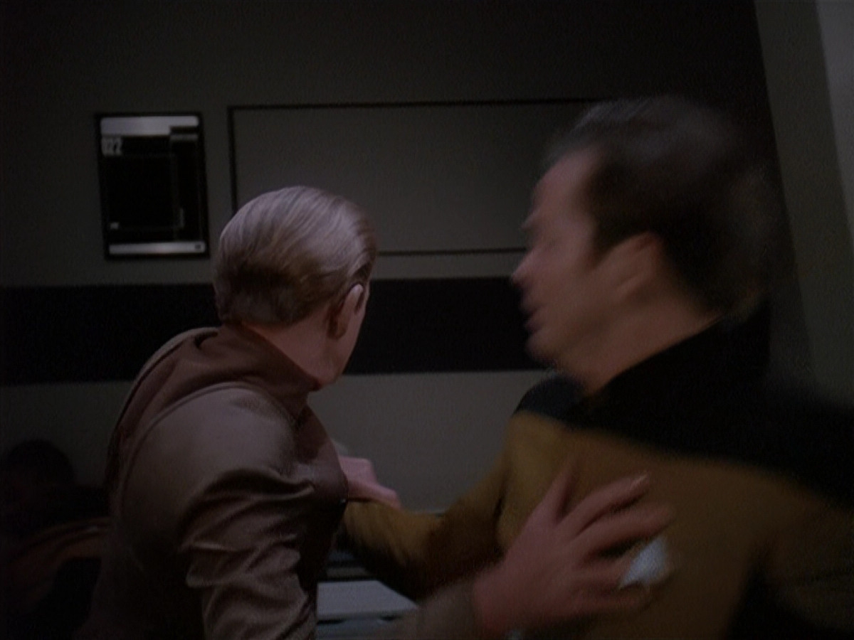 extant_StarTrek_DS9_4x12-ParadiseLost_02706.jpg