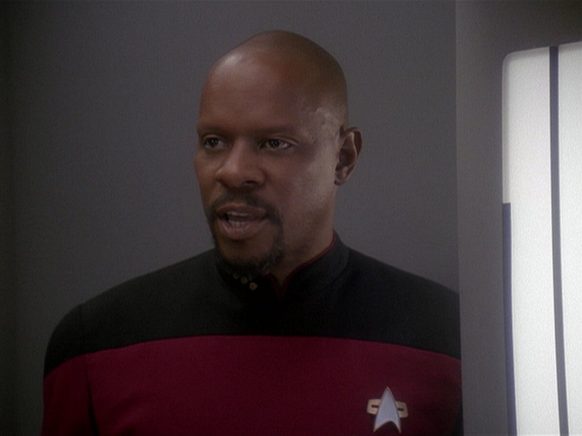 extant_StarTrek_DS9_4x12-ParadiseLost_02726.jpg