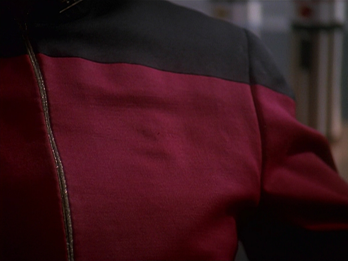 extant_StarTrek_DS9_4x12-ParadiseLost_02801.jpg